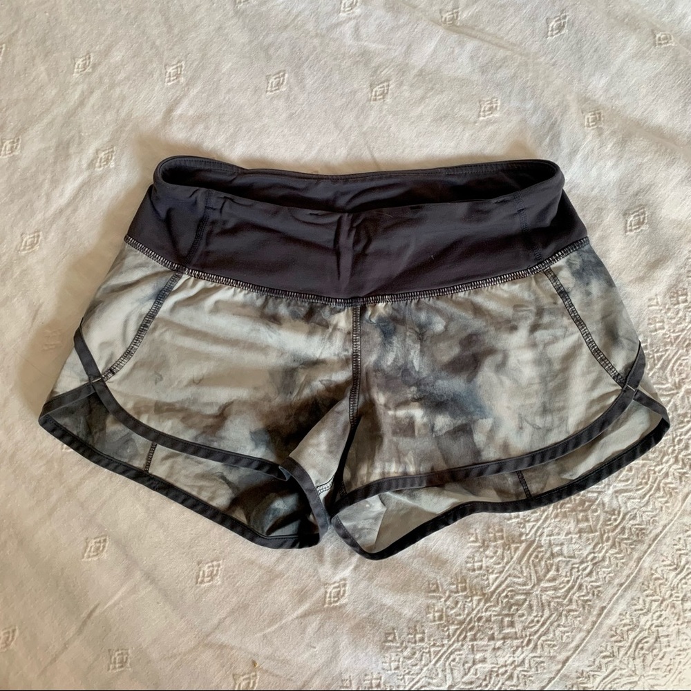 Size 2 Lululemon Gray Speed Up Shorts